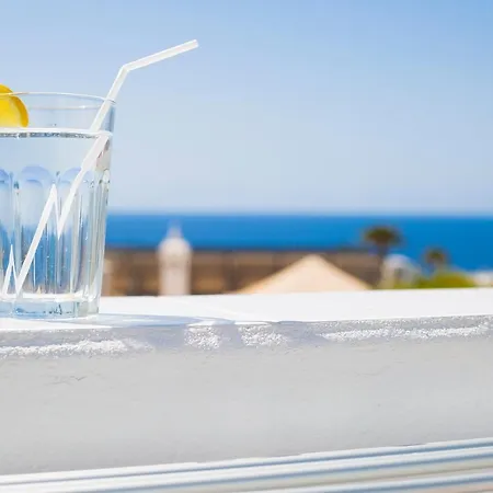 Seaview Апартаменти *